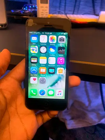 Ramadan offer  Apple iPhone 5s