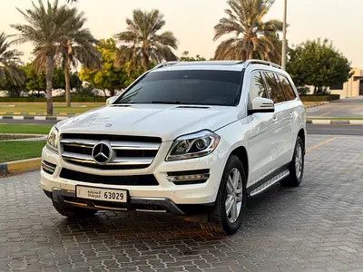MERCEDES - BENZ - GL450  - 2014 VERY GOOD CONDITION