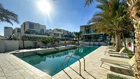 End Unit | Vacant | Best Deal in Pulse | 1,748 sqft