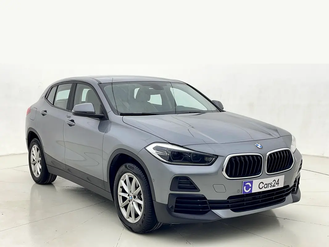 BMW X2 2023 — photo 1 of 13