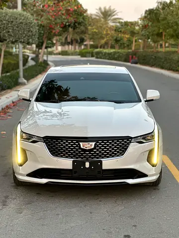 2021 Cadillac CT4 — фото 2