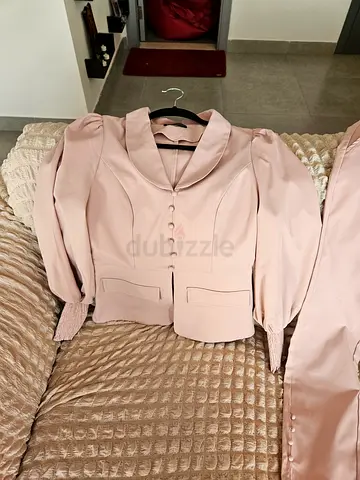 Elegant Blush Pink Women’s Suit
 Price: 70 AED
 Size: Small
 Location: Sharjah
 Descriptio