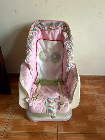 Baby Rocker with Soft Cushion