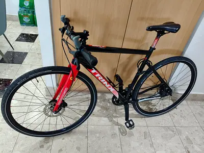 Trinx Climber 2.3 Hybrid bike 700x38c