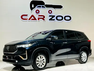 Toyota innova Hycross V /2024/GCC/Al Futtaim Warranty/Hybrid