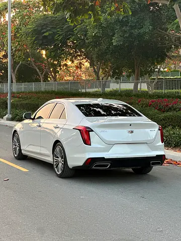 2021 Cadillac CT4 — фото 4