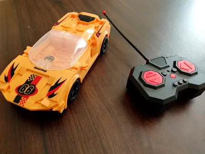 Remote control car