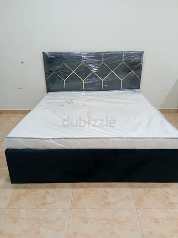 Brand New king size Bed 180cm 200cm with medical mattress available