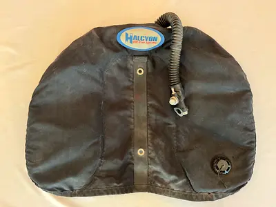 Halcyon DIR Dive Systems Explorer 40lb wing