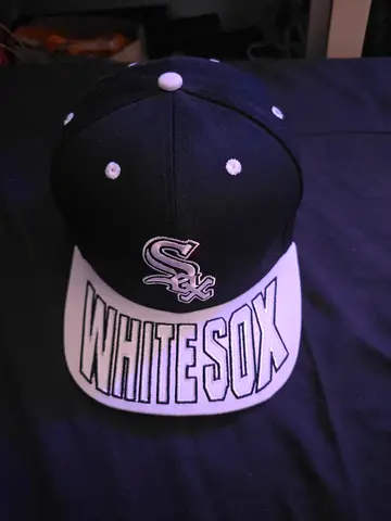 White sox cap 90s (right hat)