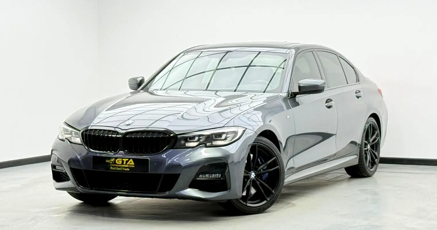 BMW 3-Series 2019 — photo 1 of 17
