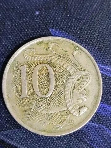 Rare 1966 Australian 10 cent coin