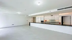 ROOFTOP GYM &amp; POOL | BURJ KHALIFA VIEW | VACANT