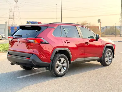 2025 Toyota RAV 4 照片 18