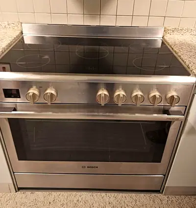 Top Quality Bosch Series 8 Electric Ceramic Cooker – 90×60 cm Italian Engineering