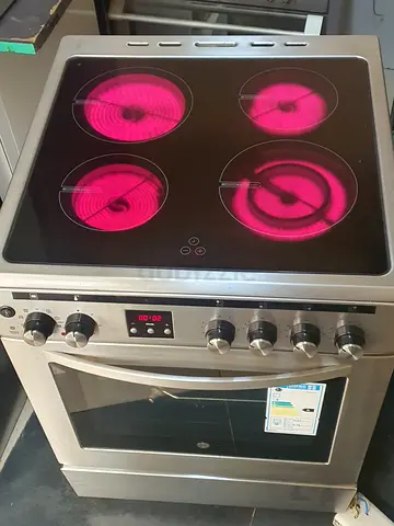 Hoover electric ceramic cooker 60x60cm
