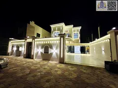 Classic two-story villa with a roof terrace, 5 master bedrooms, including water, electricity, and ai
