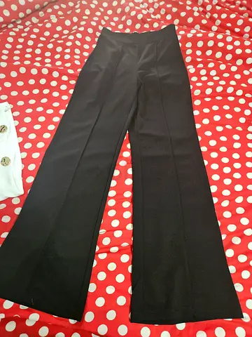 Stylish Womens High-Waisted Trousers