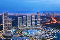 Distressed | High Floor | Lagoon Views