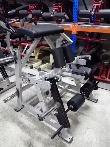 HAMMER STRENGTH KEELING LAG CURL