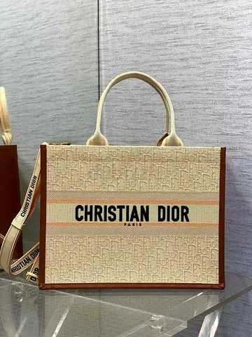 Dior Medium Book Tote Bag with Strap in Beige Oblique Embroidered Raffia