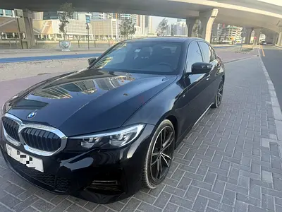 Lady owner |Full service with BMW| Sun roof