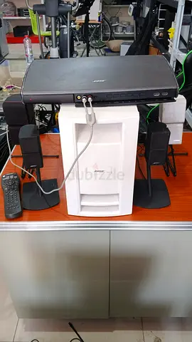 Bose Home Audio System with Speakers