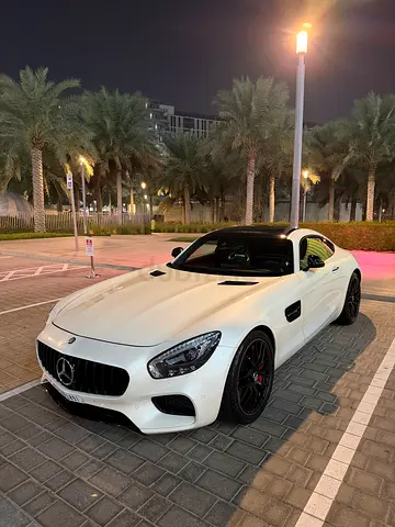 Mercedes Benz AMG GTS / GCC / NO ACCIDENTS PERFECT CONDITION , LIKE NEW!!)