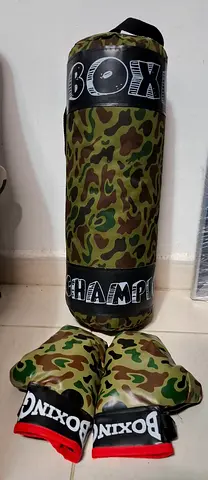 Champion Boxing Set with Camo Heavy Bag
