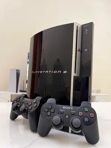 PlayStation 3 320GB jailbreak Unlimited games
سوني 3 مهكر للبيع فيه كل الالعا
ب