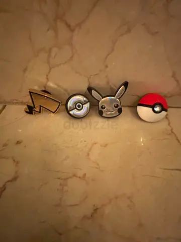 Collectible Pokémon Pins Set
