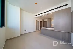 High Floor | Luxury Skyline View | Private Pool