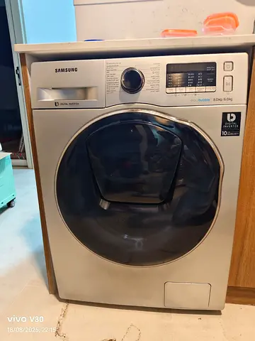 Samsung 8/6kg Washer dryer combo machine latest version 60cm