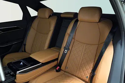 صورة مصغرة 7 لـ 2023 AUDI A8