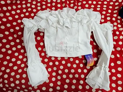 Elegant White Ruffled Crop Top