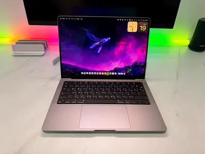 Premium quality Macbook Pro 14  M1 PRO 1TB 16gb ram including premium accessories