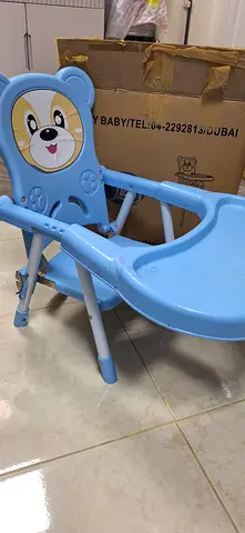Baby feeding chair
