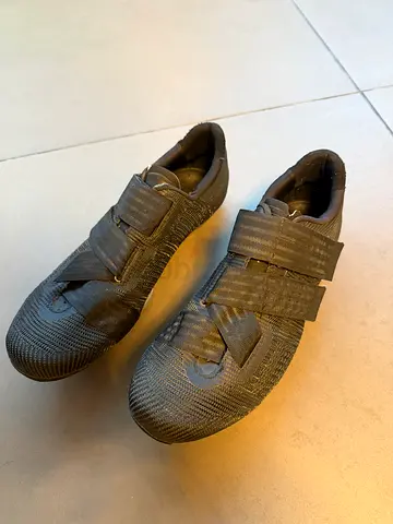 Fizik Vento POWERSTRAP R2 AEROWEAVE SHOES Black/Black, size EU42.5