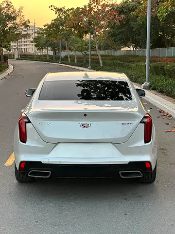 2021 Cadillac CT4 — фото 5