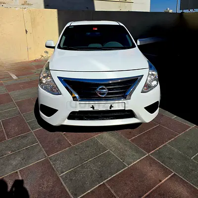 صني خليجي نضيفة جدا اقتصادية للبيع العاجل