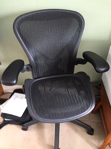 Herman Miller Chair Aeron Classic fully loaded version