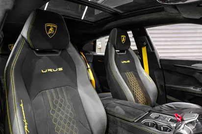 2024 Lamborghini URUS 缩略图 8