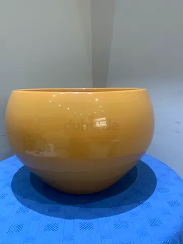 Ceramic yellow pot