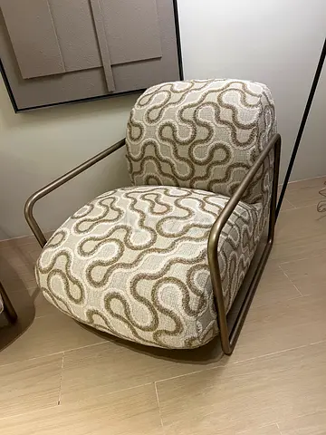 Accent chair from 2XL , new brand