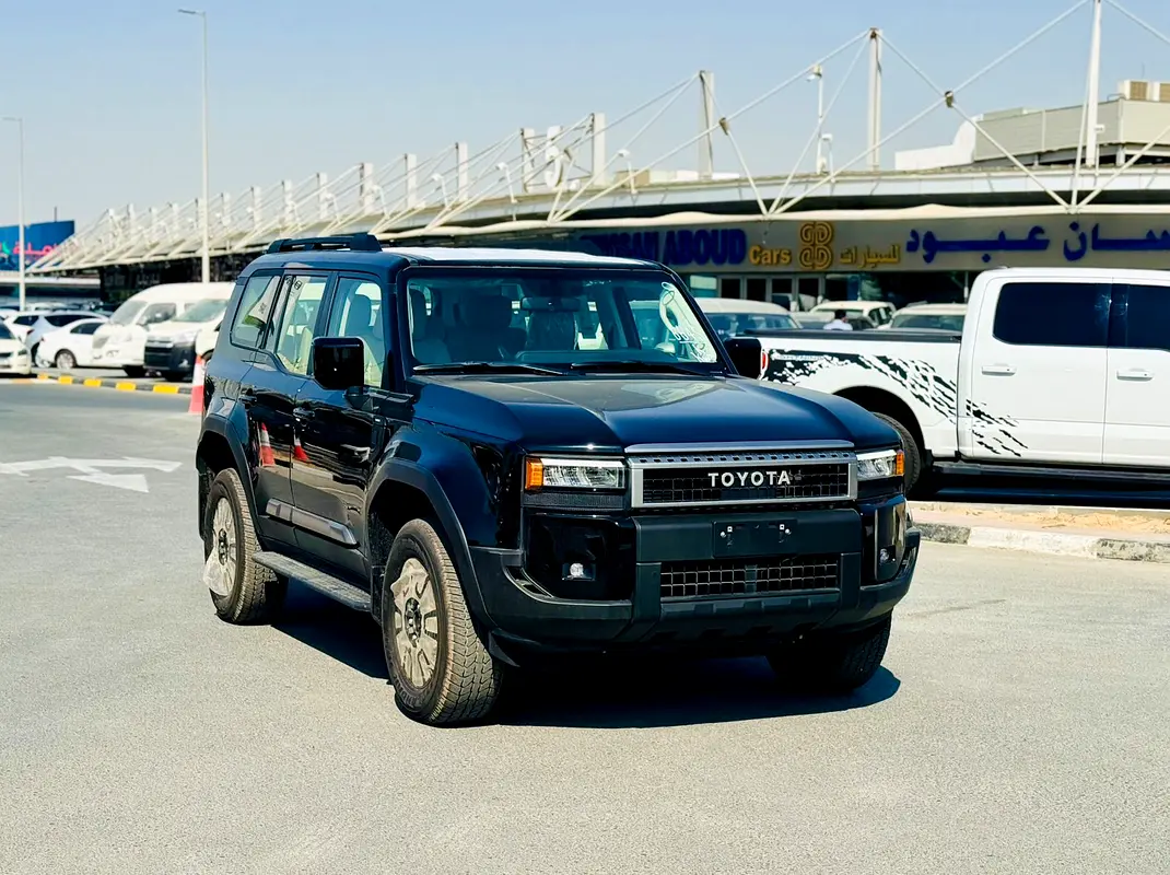 Toyota Prado 2026 — photo 1 of 12