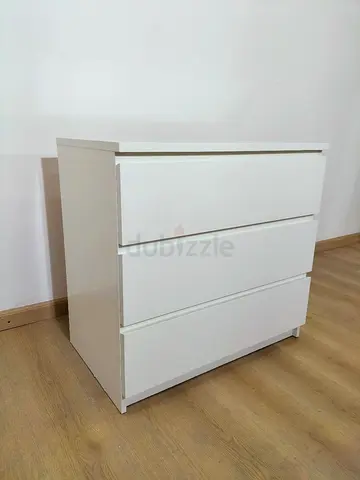 Modern White 3-Drawer Chest of Drawers