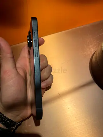 Apple iPhone 14 oyboy