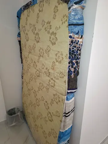 Comfortable Floral Bed Mattress for Sale