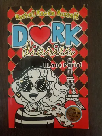 Dork Diaries: I Love Paris