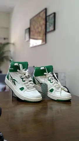 Reebok High-Top Basketball Sneakers - Size 40 EU - Brand New